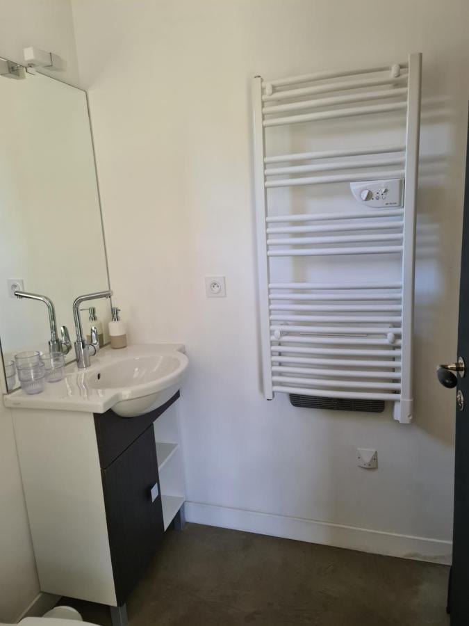 Ferienwohnung Le Gite Des Cadieres Evenos Exterior foto